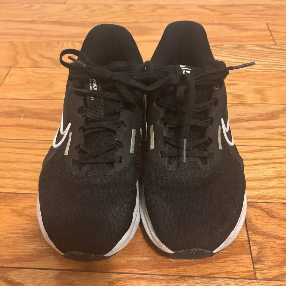 Nike Women's Downshifter 13 Running Shoes Size 7.5 - White/Black - Picture 3 of 10